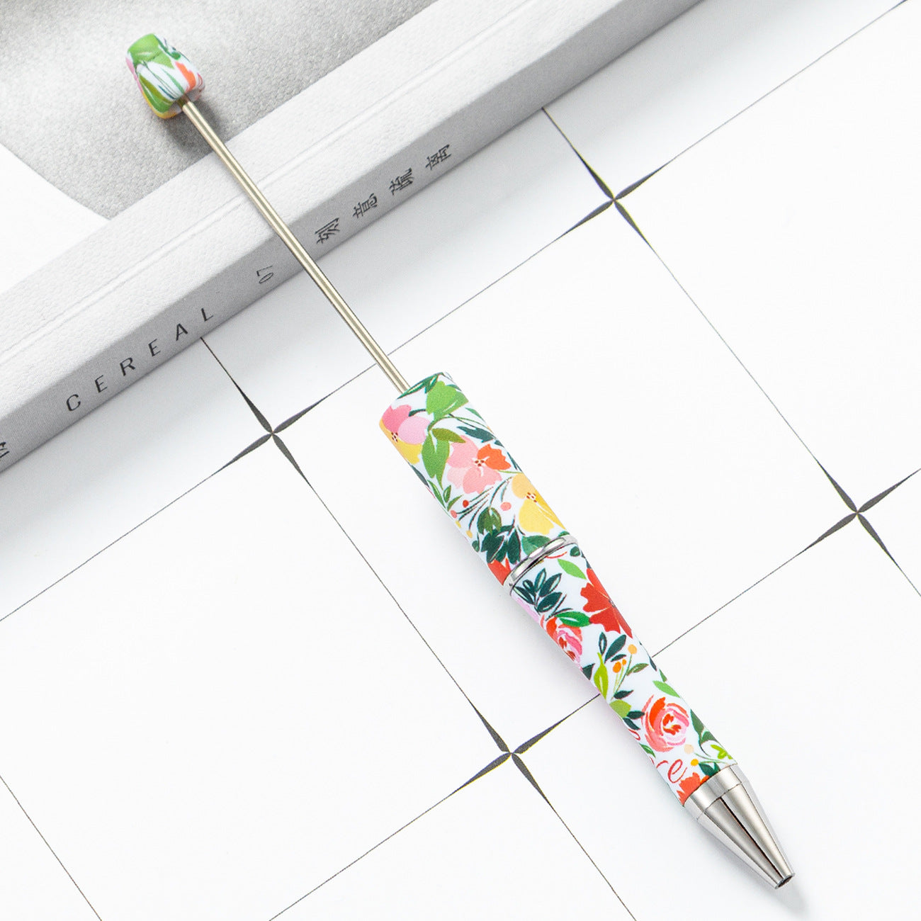 Stock plastic beaded pen wholesale creative diy handmade plastic beaded pen water transfer cartoon flower ballpoint pen